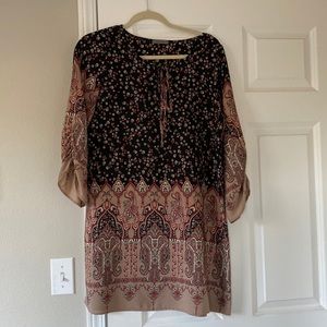 3/4 length West Kei shift dress with keyhole